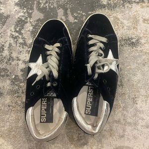 Golden Goose Women velvet navy blue sneakers, size 39